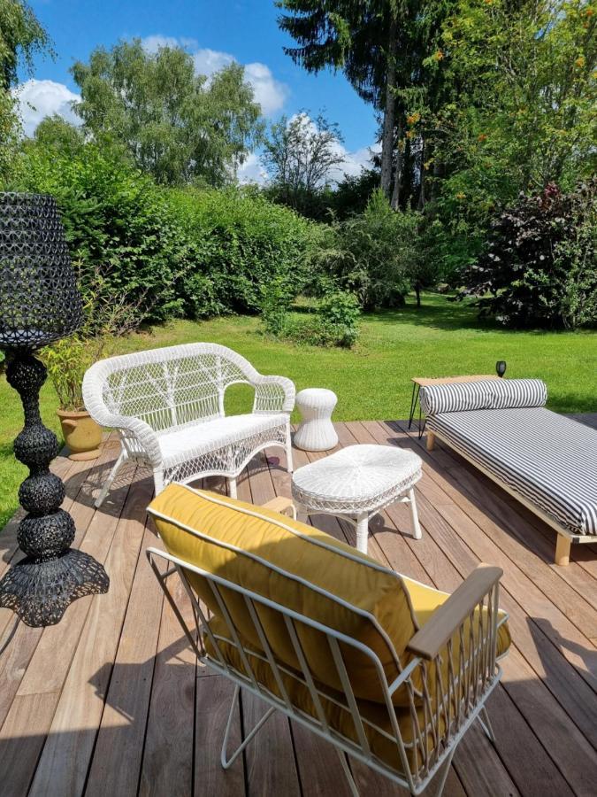 Villa Mura Gite Luxe Avec Piscine Et Spa Campagne Et Grand Air Nouvelle Aquitaine Correze Neuvic  المظهر الخارجي الصورة